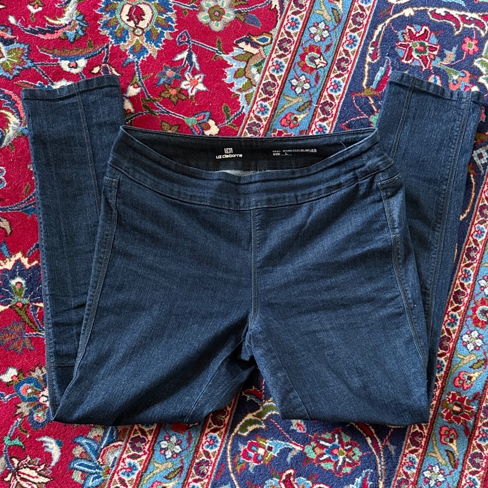 Liz Claiborne Dark Blue jeans, Pull On, Slim Leg, Size Large
